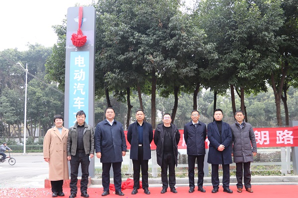 1643165865526077222.jpg IMG_7530.jpg