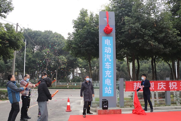 1643165924042042424.jpg IMG_7517.jpg