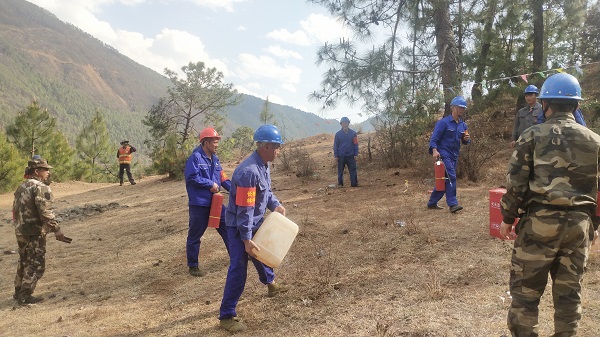 1681871974668076044.jpg 4ac372cc601c3c0ac55fd373201597b.jpg