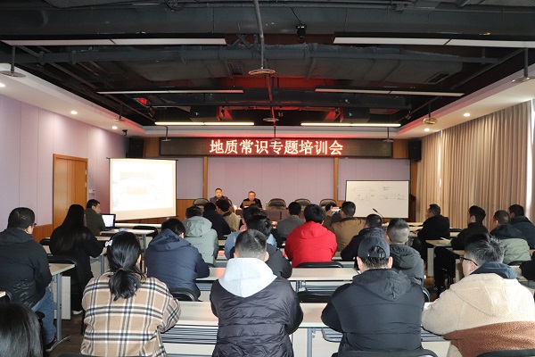 1744168078290024036.jpg IMG_6979.jpg