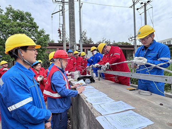 1746753903300047912.jpg 实操考试.jpg